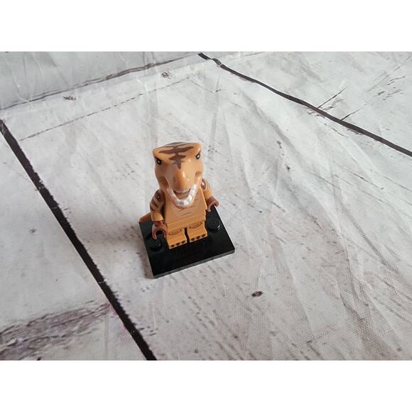 Lego T-Rex Costume Fan Minifigure Dinosaur Collectible Series 24 - Picture 2 of 4